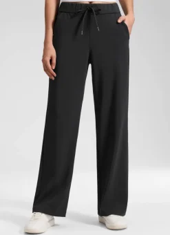 Walk the City Pocket Straight Leg Pant 30